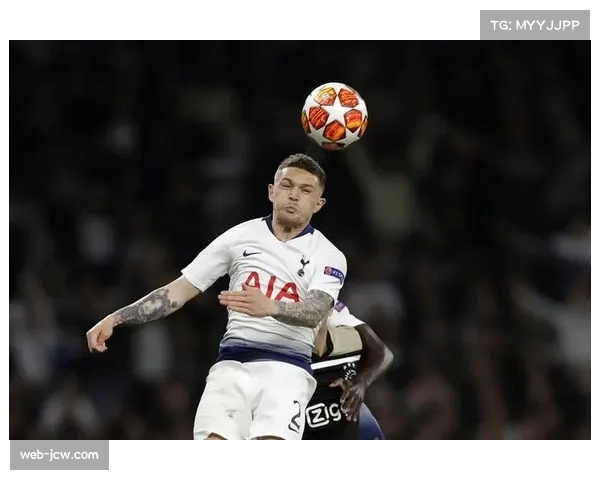 雷恩门将桑巴扑救率82% 成球队防守关键人物 雷恩门将桑巴扑救率82% 成球队防守关键人物